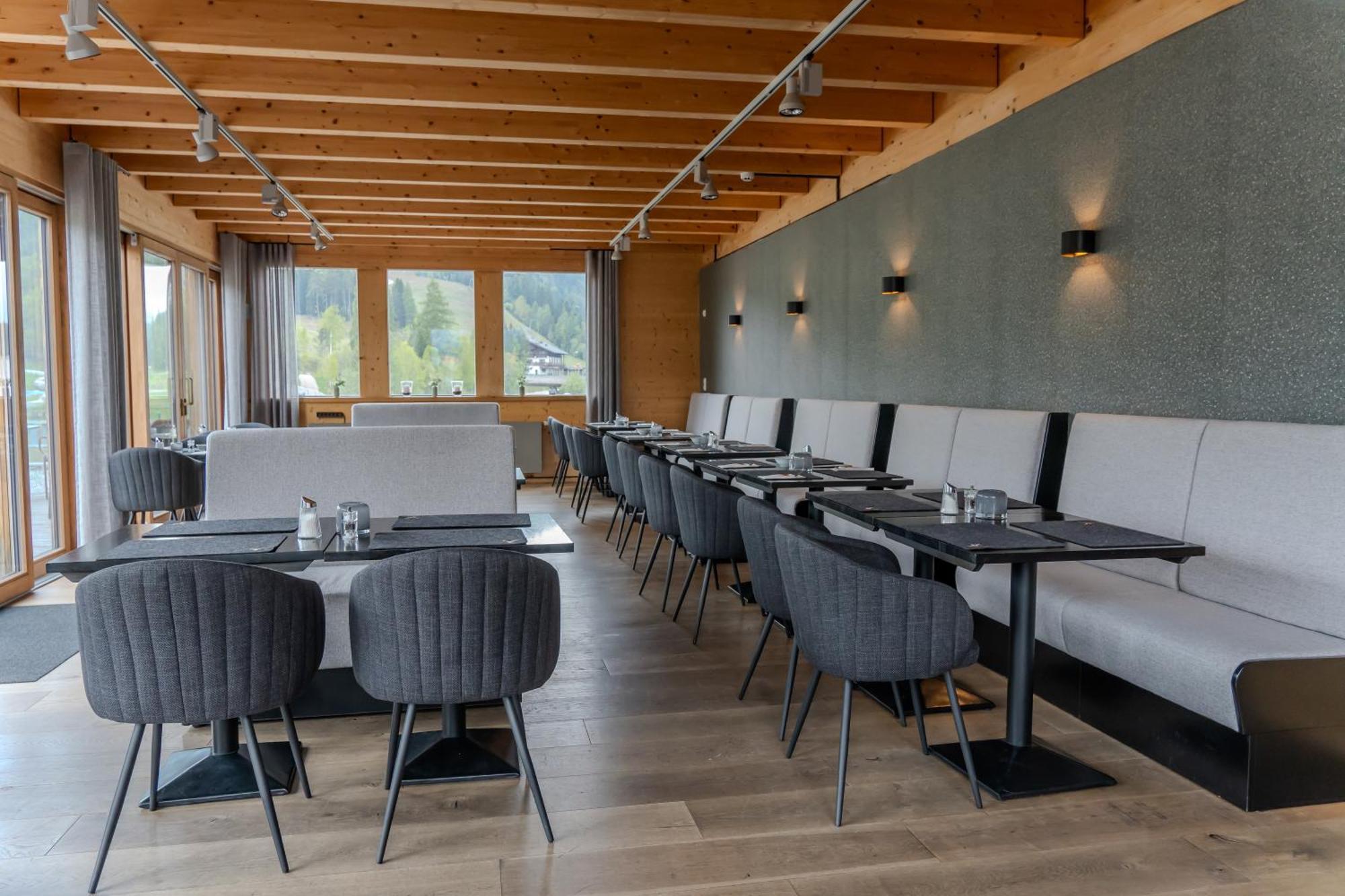 Hotel Wetterstein Seefeld in Tirol Exteriör bild